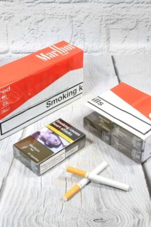 Buy Marlboro | King Size Red | 200 Cigarettes | 10 Packs | (1 Sleeve)