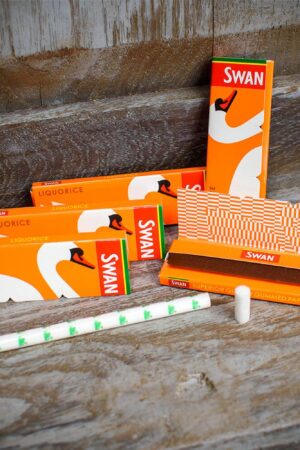 Swan | Liquorice Rolling Papers | Multipack (5 Booklets)